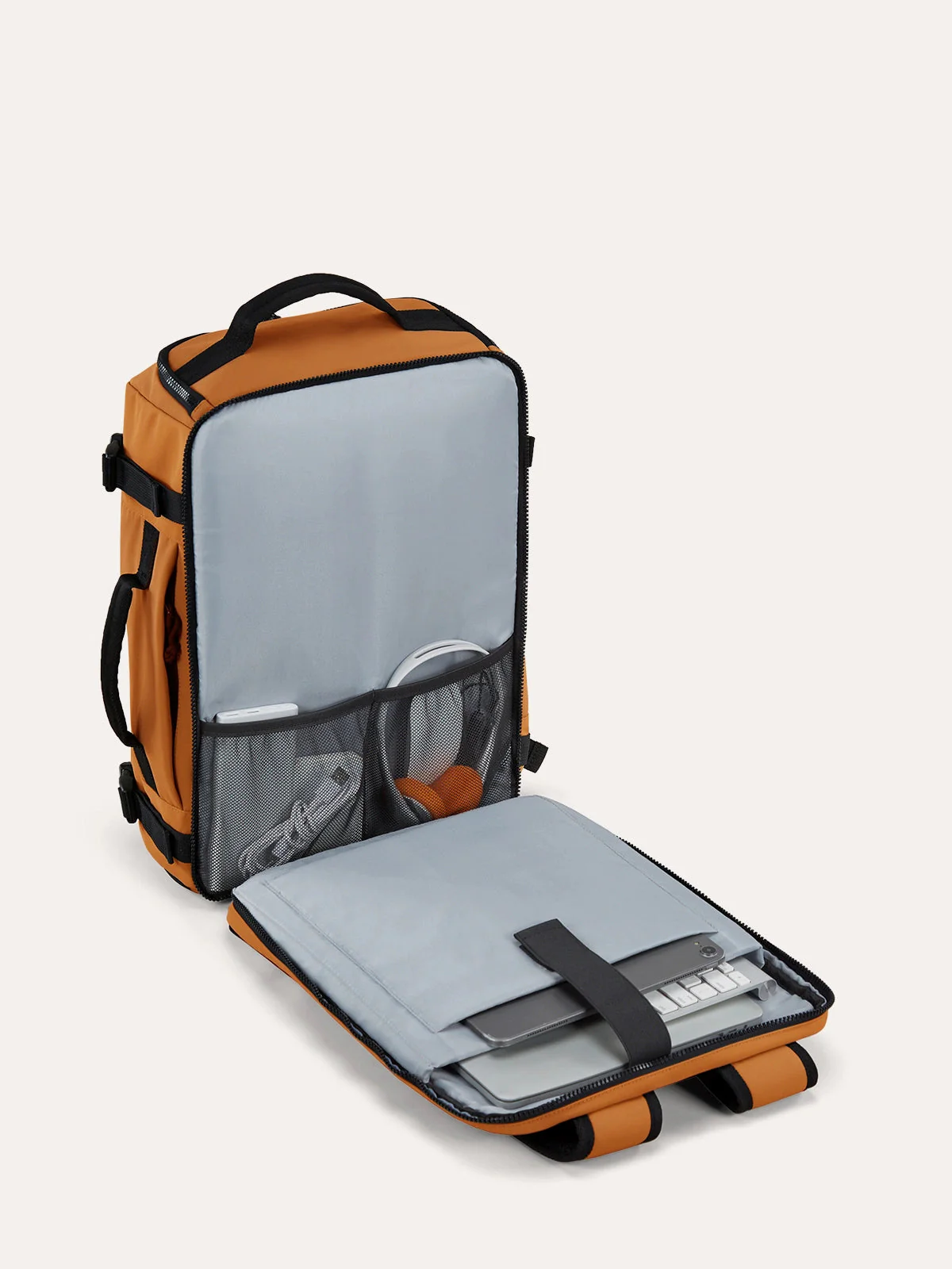 Blast 28L Travel Backpack - Image 18