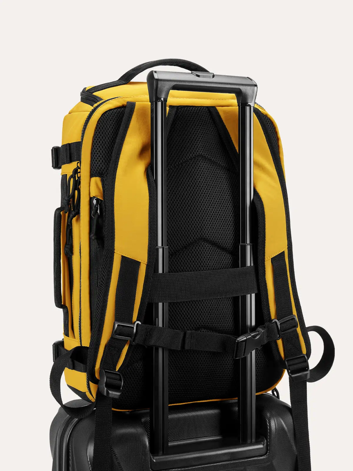 Blast 28L Travel Backpack - Image 22