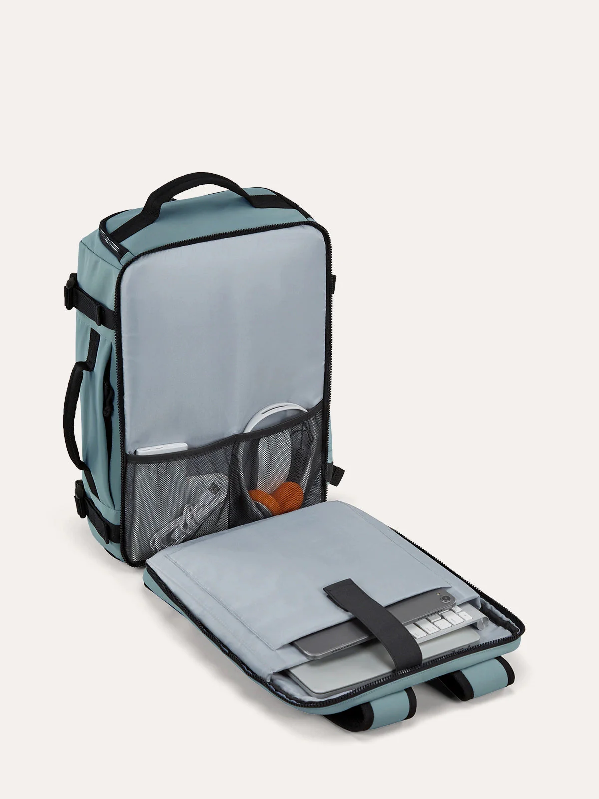 Blast 28L Travel Backpack - Image 30