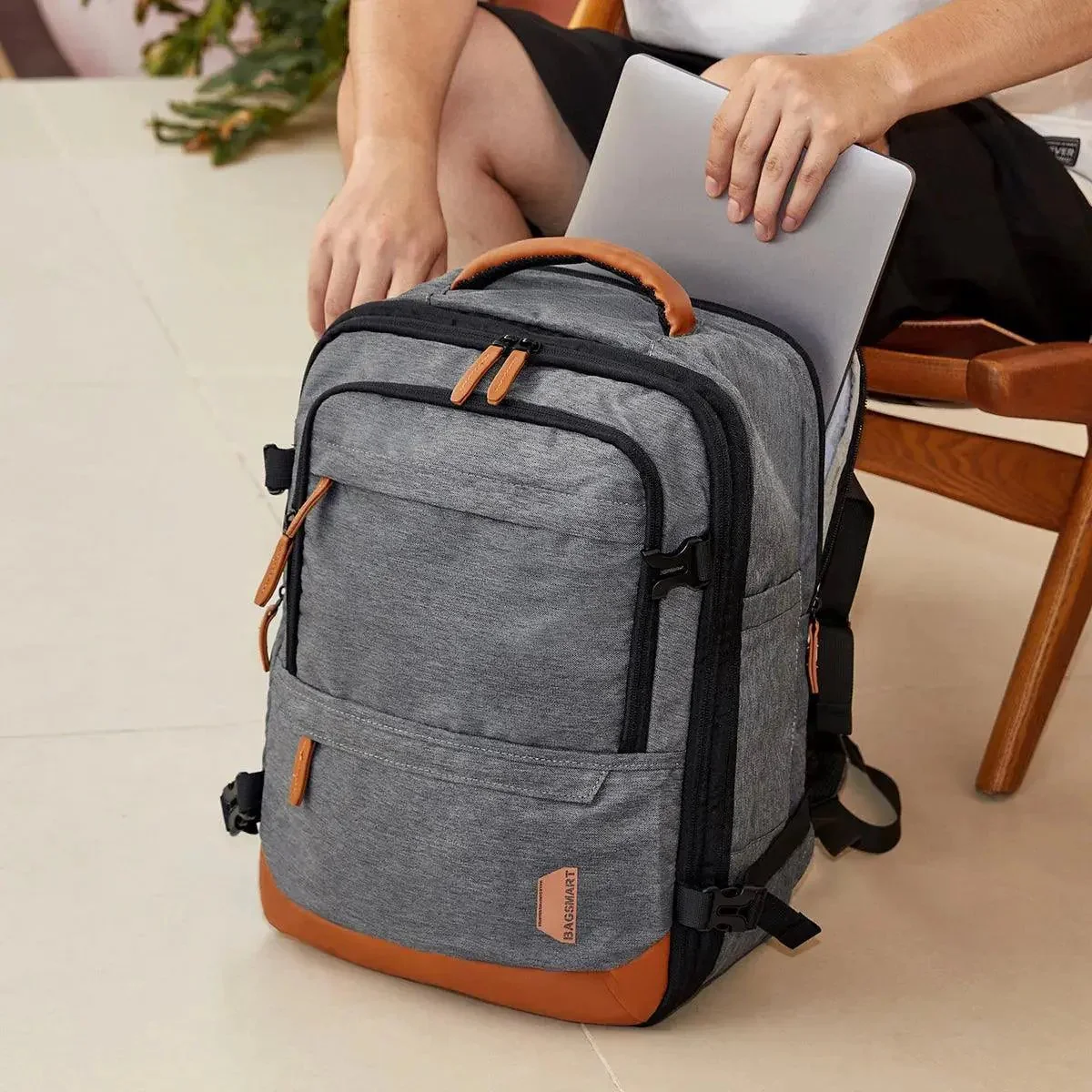 Falco 40L Expandable Airline Approved Carry On Travel Backpack - Image 20