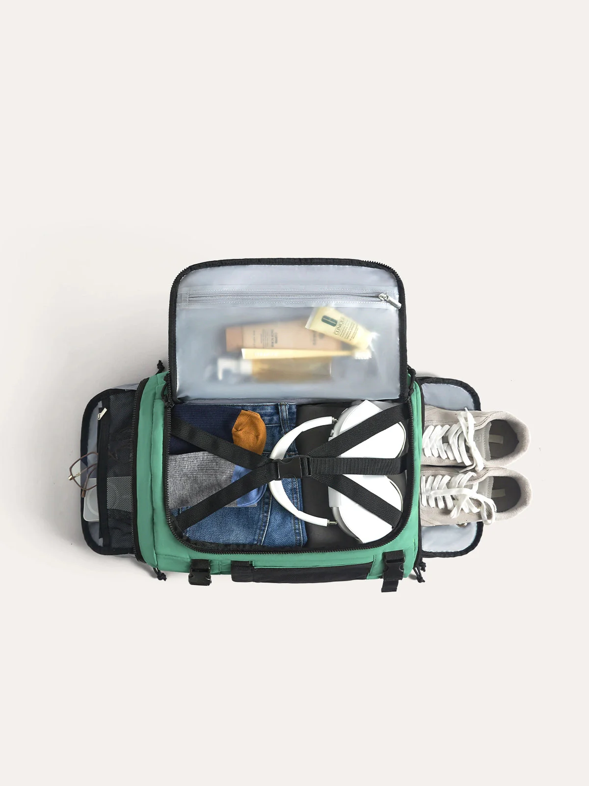 Blast 38L Mesh Travel Backpack - Image 23