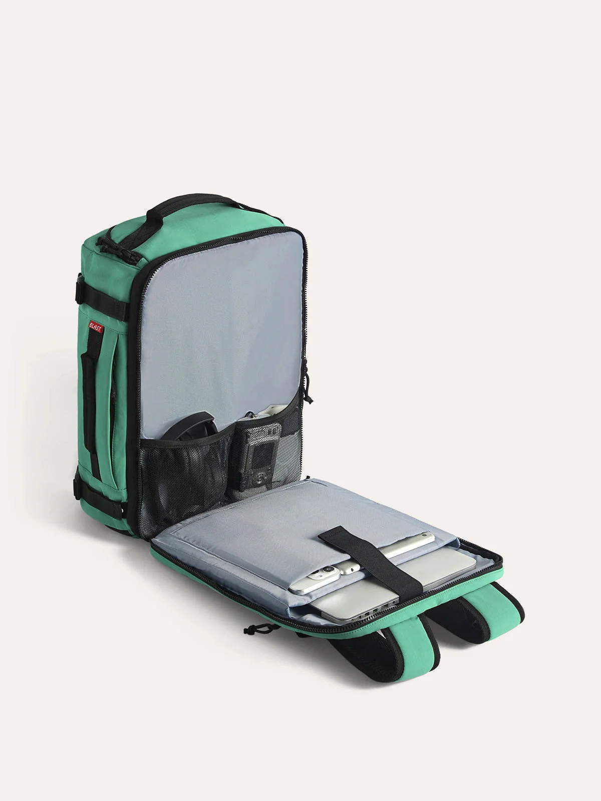 Blast 38L Mesh Travel Backpack - Image 26