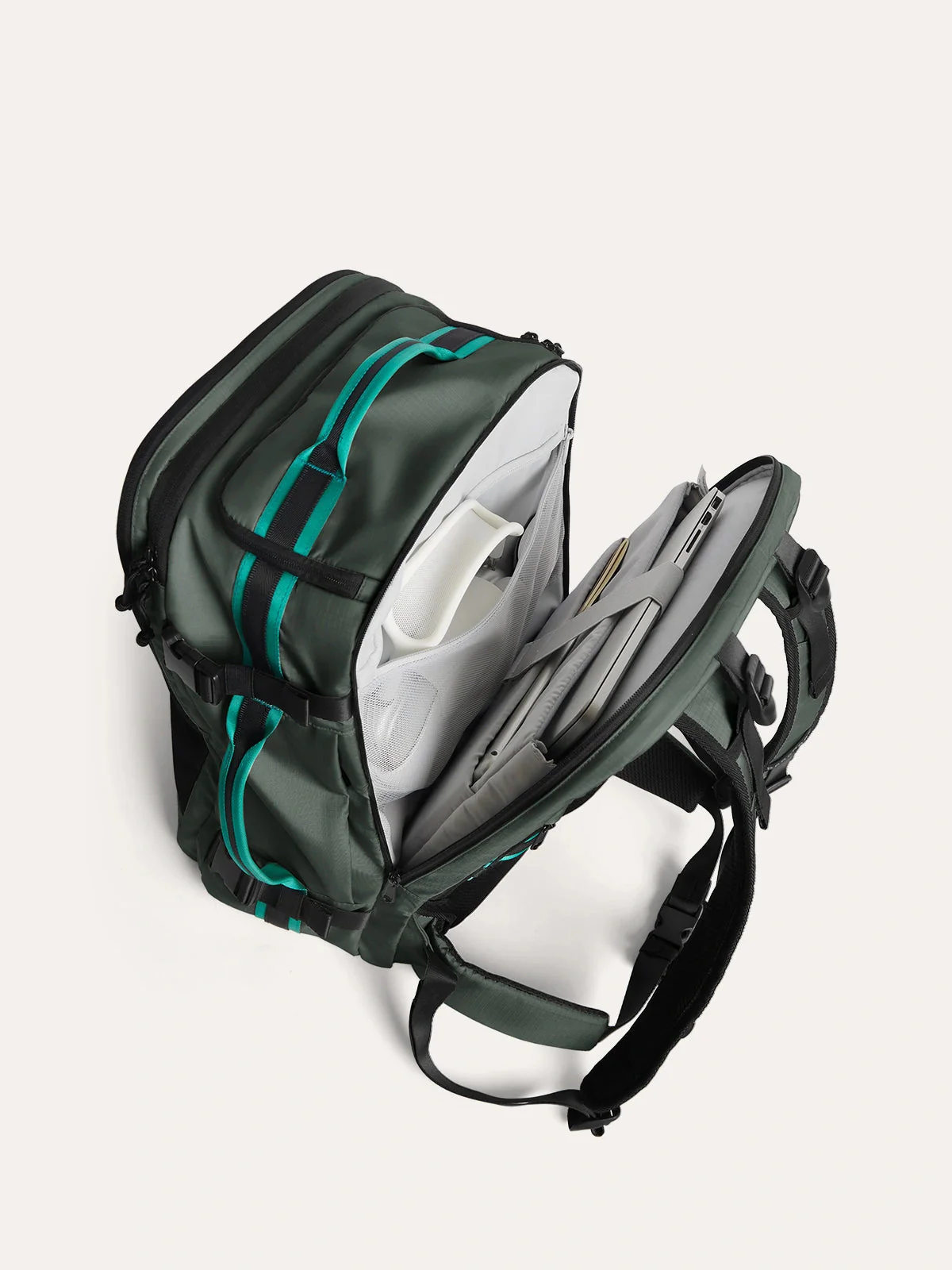 Blast Pro 40L Travel Backpack - Image 27