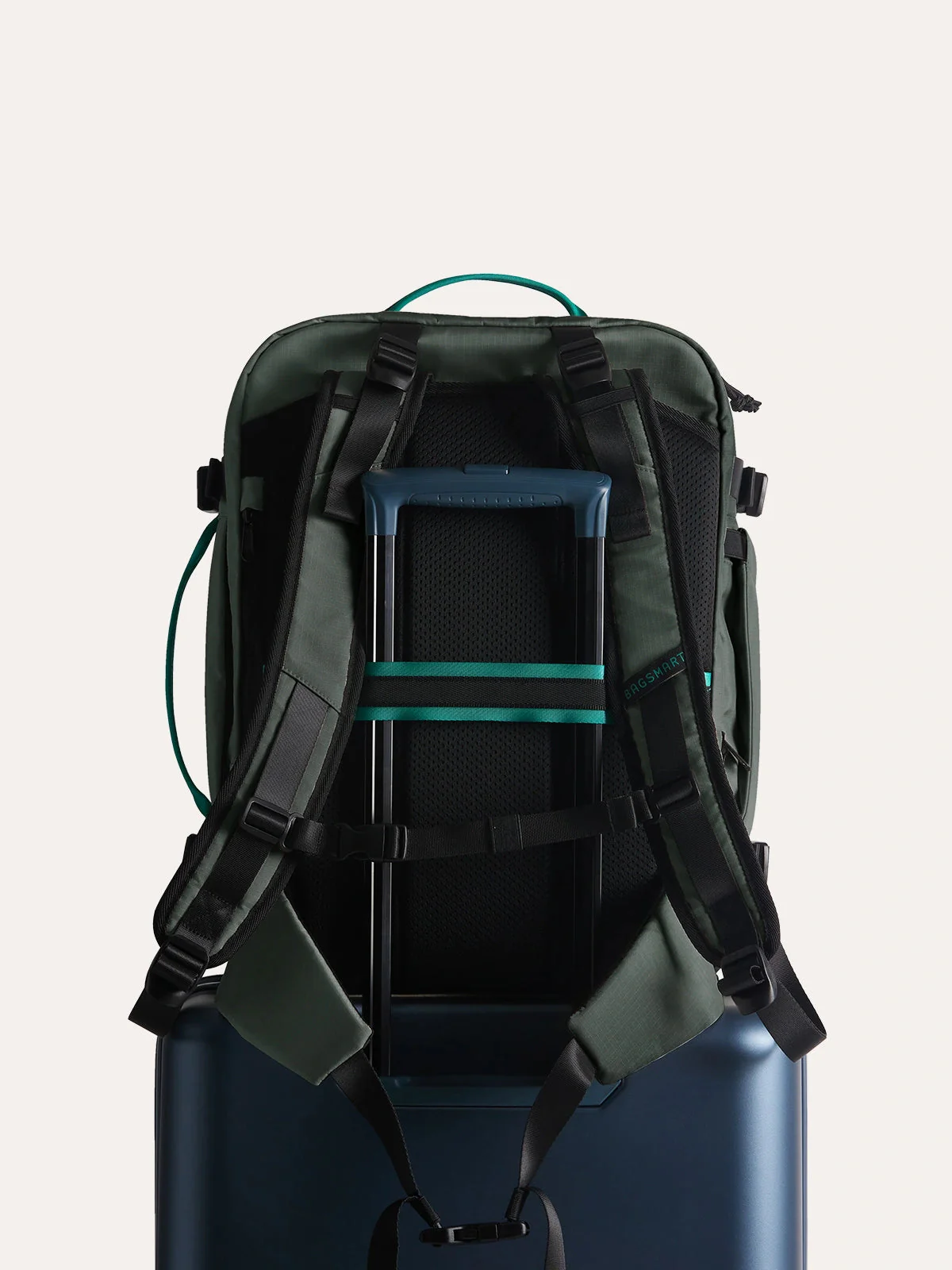 Blast Pro 40L Travel Backpack - Image 28