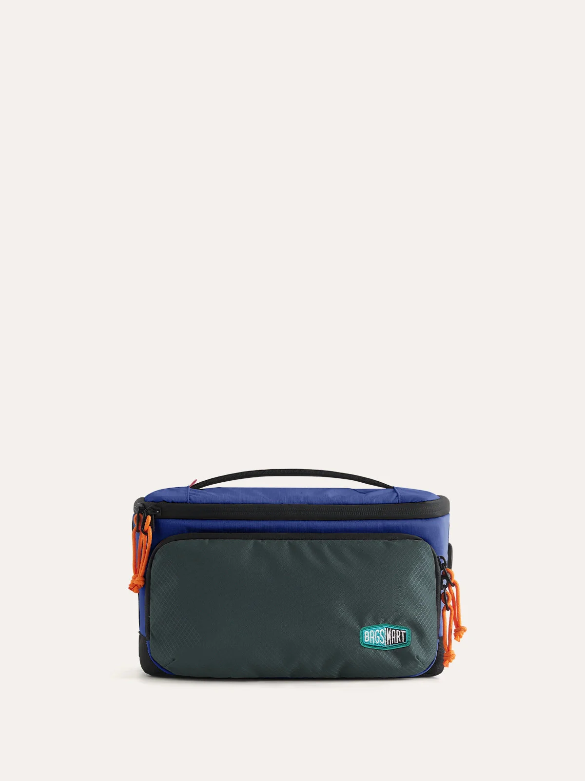 Blast 4.5L Hanging Toiletry Bag - Image 13