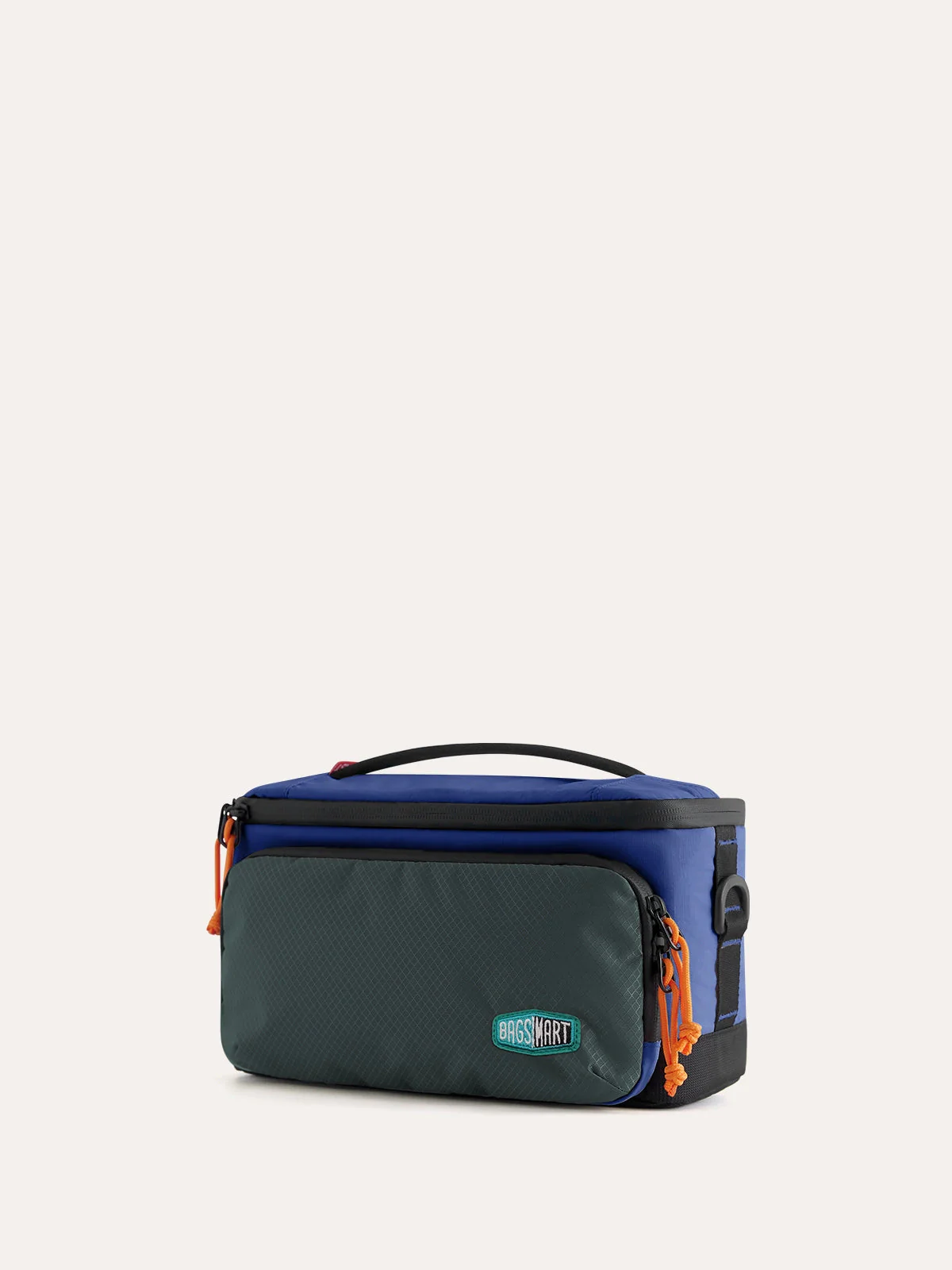 Blast 4.5L Hanging Toiletry Bag - Image 14