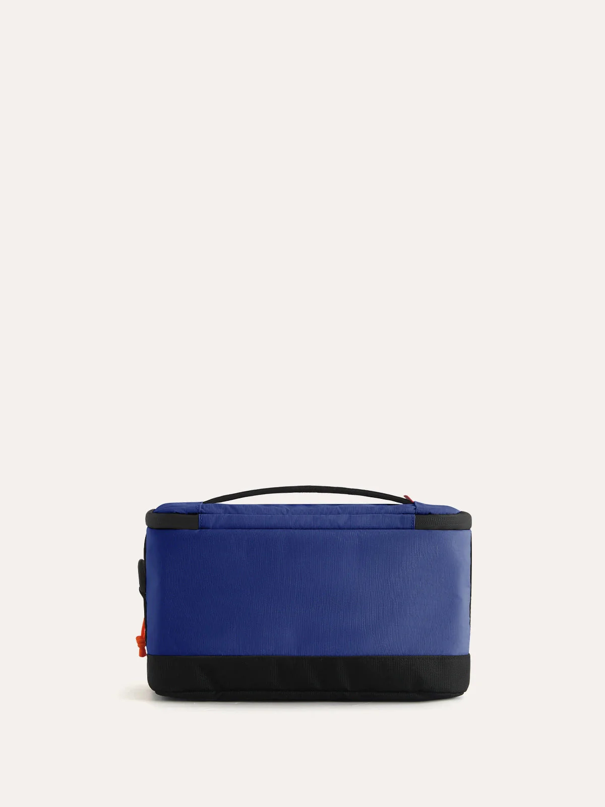 Blast 4.5L Hanging Toiletry Bag - Image 16