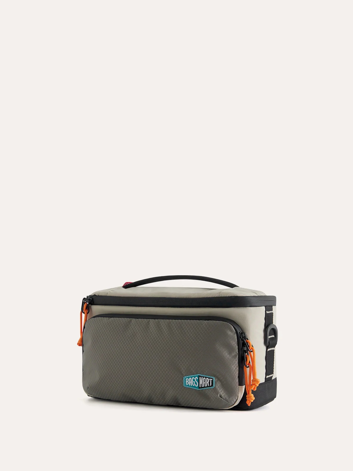 Blast 4.5L Hanging Toiletry Bag - Image 26