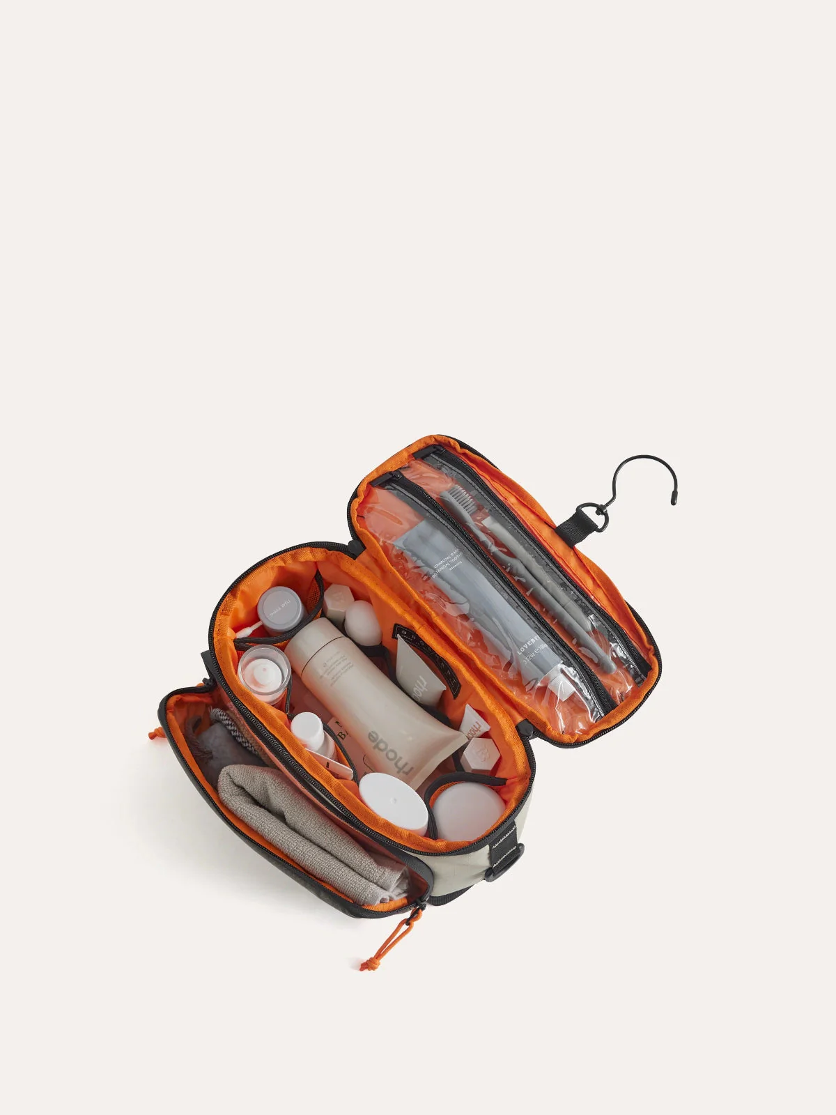 Blast 4.5L Hanging Toiletry Bag - Image 27