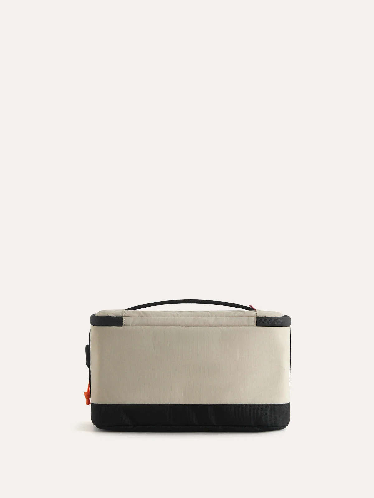 Blast 4.5L Hanging Toiletry Bag - Image 28
