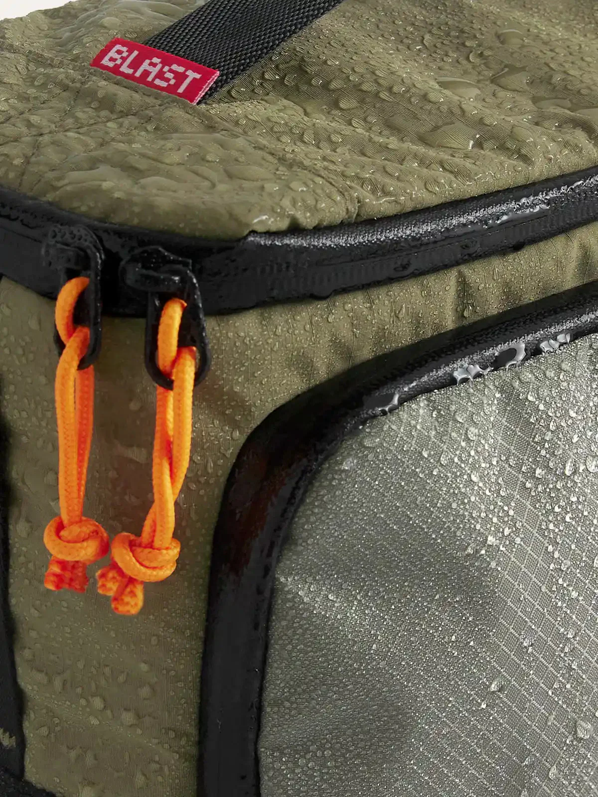 Blast 4.5L Hanging Toiletry Bag - Image 6