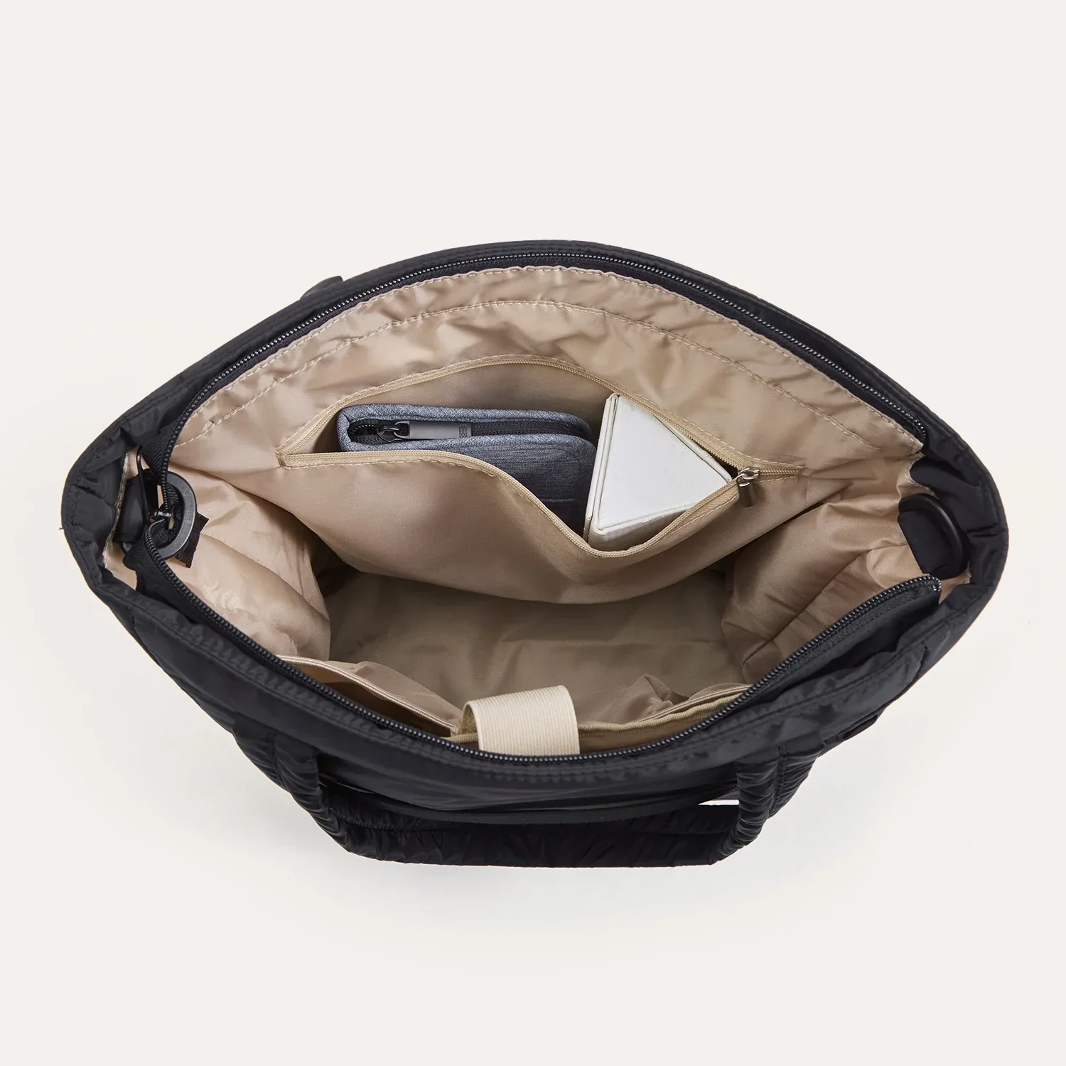 Bubble 21L Puffy Tote - Image 17