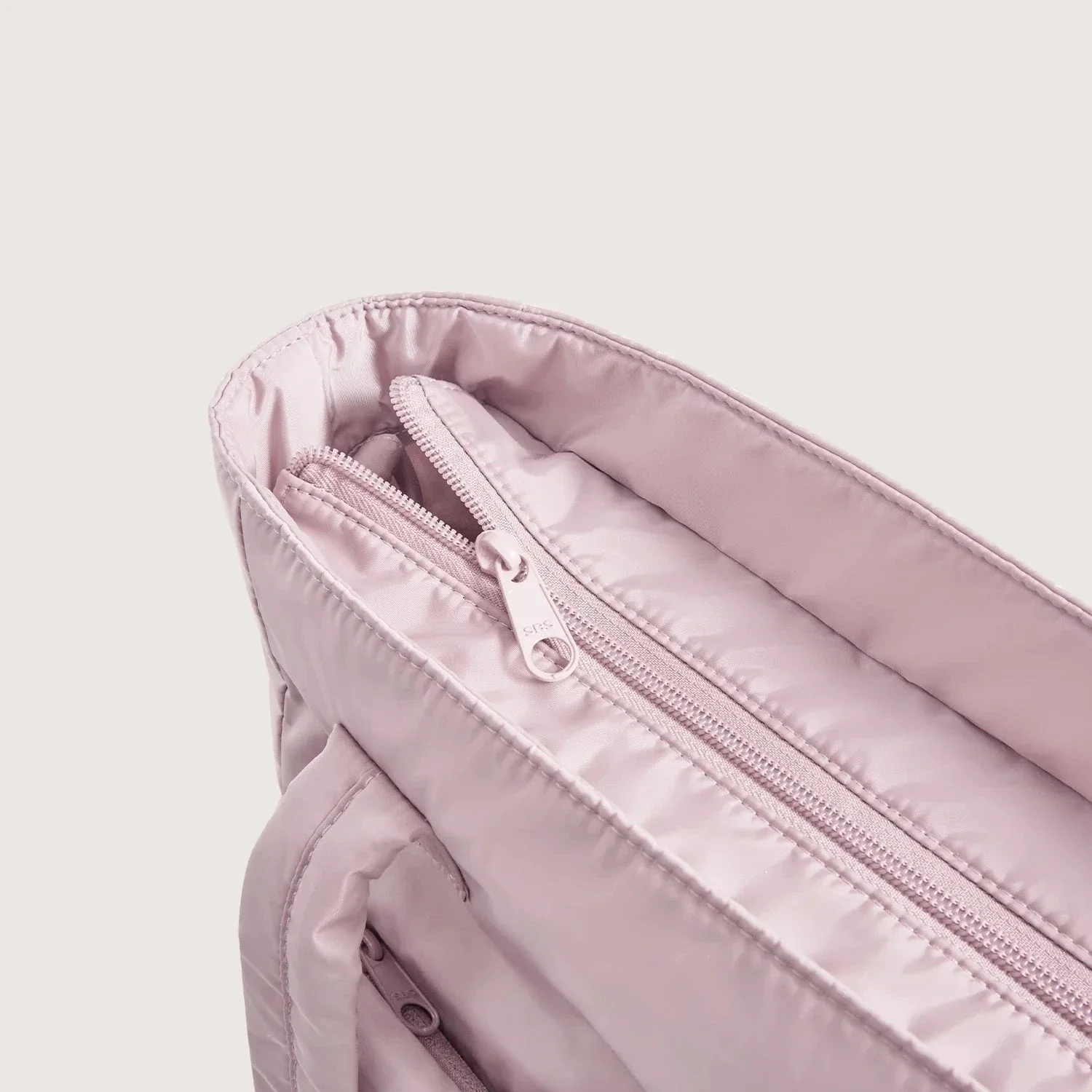 Bubble 21L Puffy Tote - Image 30