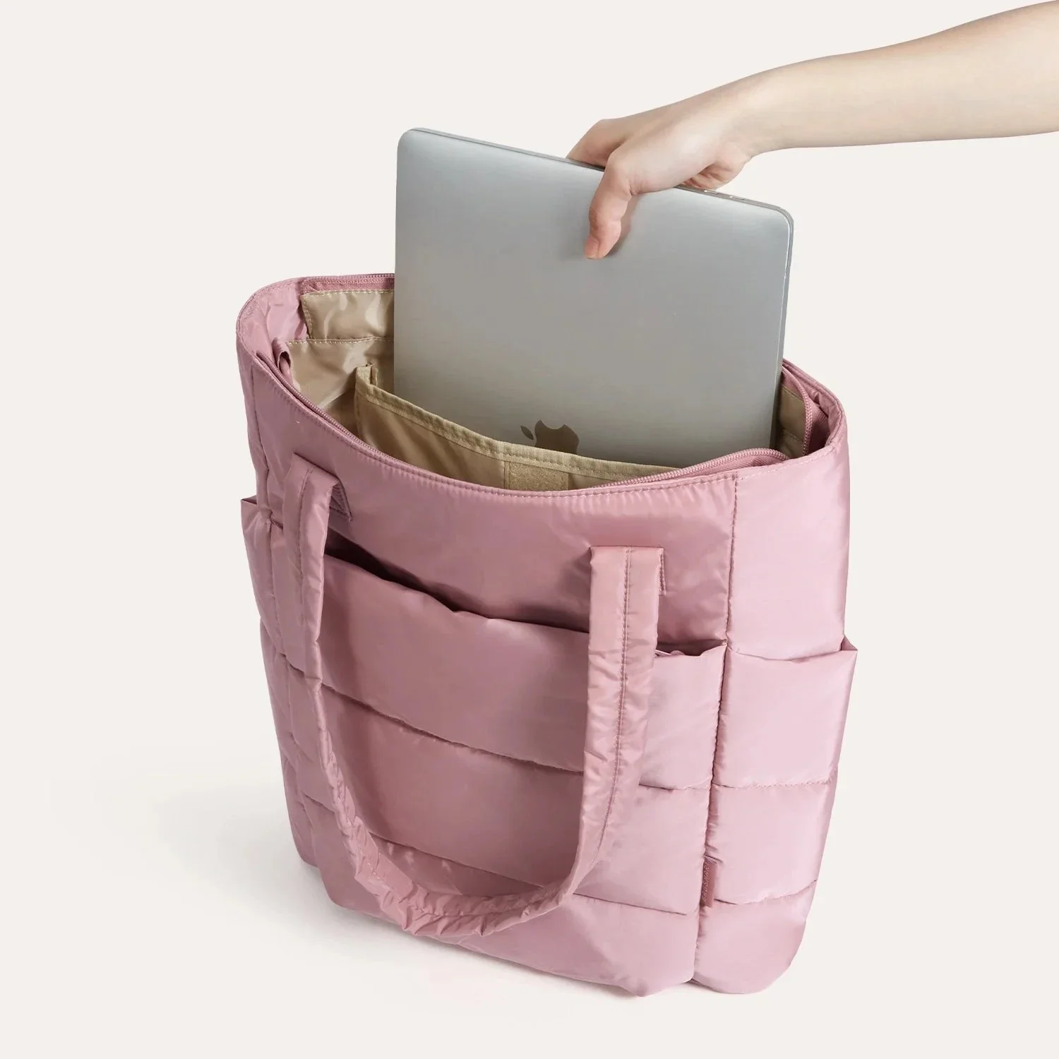 Bubble 21L Puffy Tote - Image 36