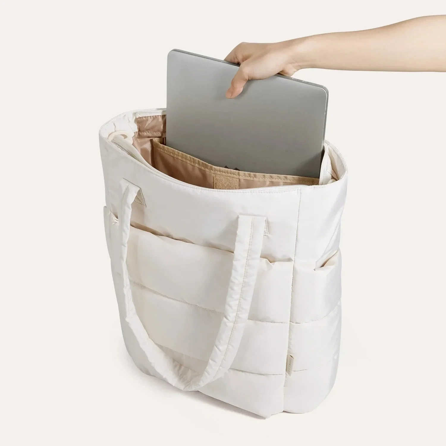 Bubble 21L Puffy Tote - Image 58