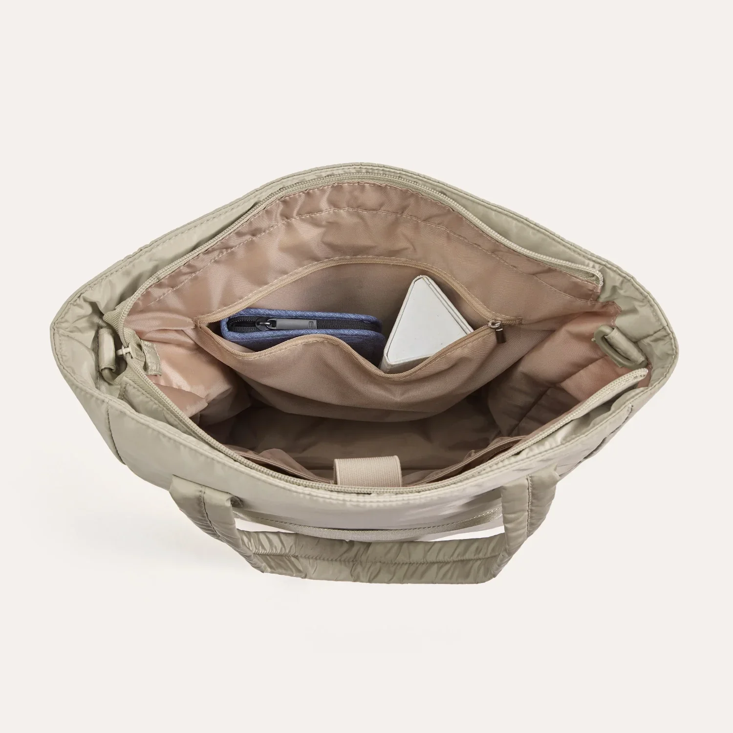 Bubble 21L Puffy Tote - Image 6