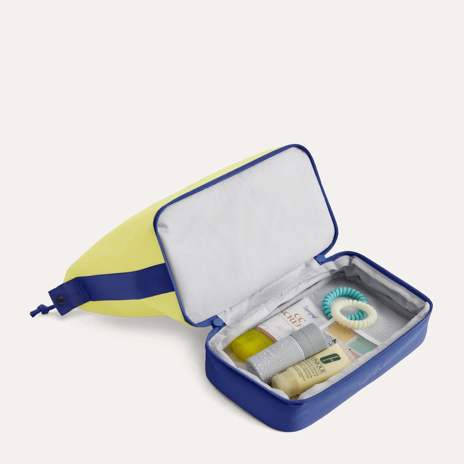 Coast Toiletry Bag - Image 18