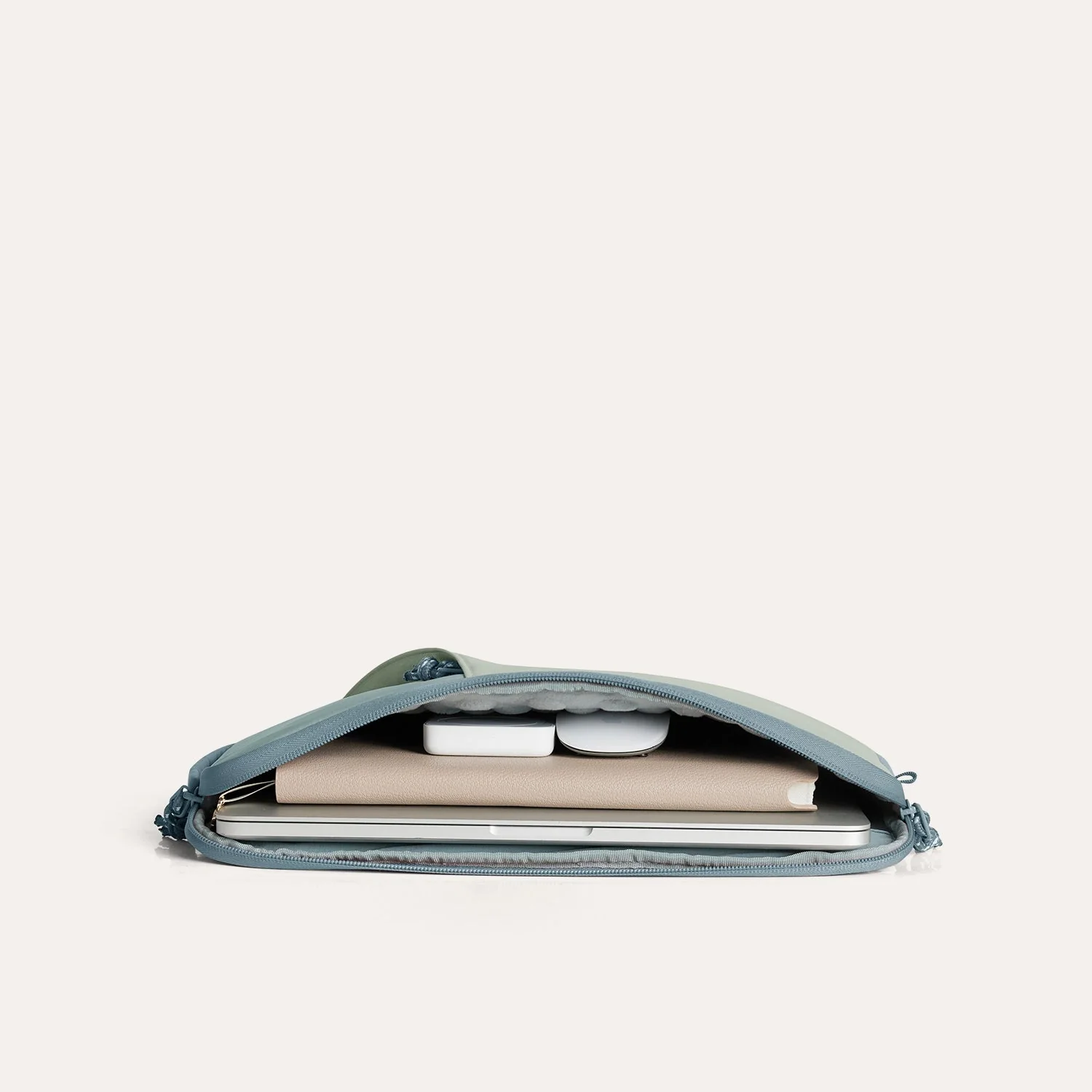 Crush 14" Laptop Sleeve - Image 25