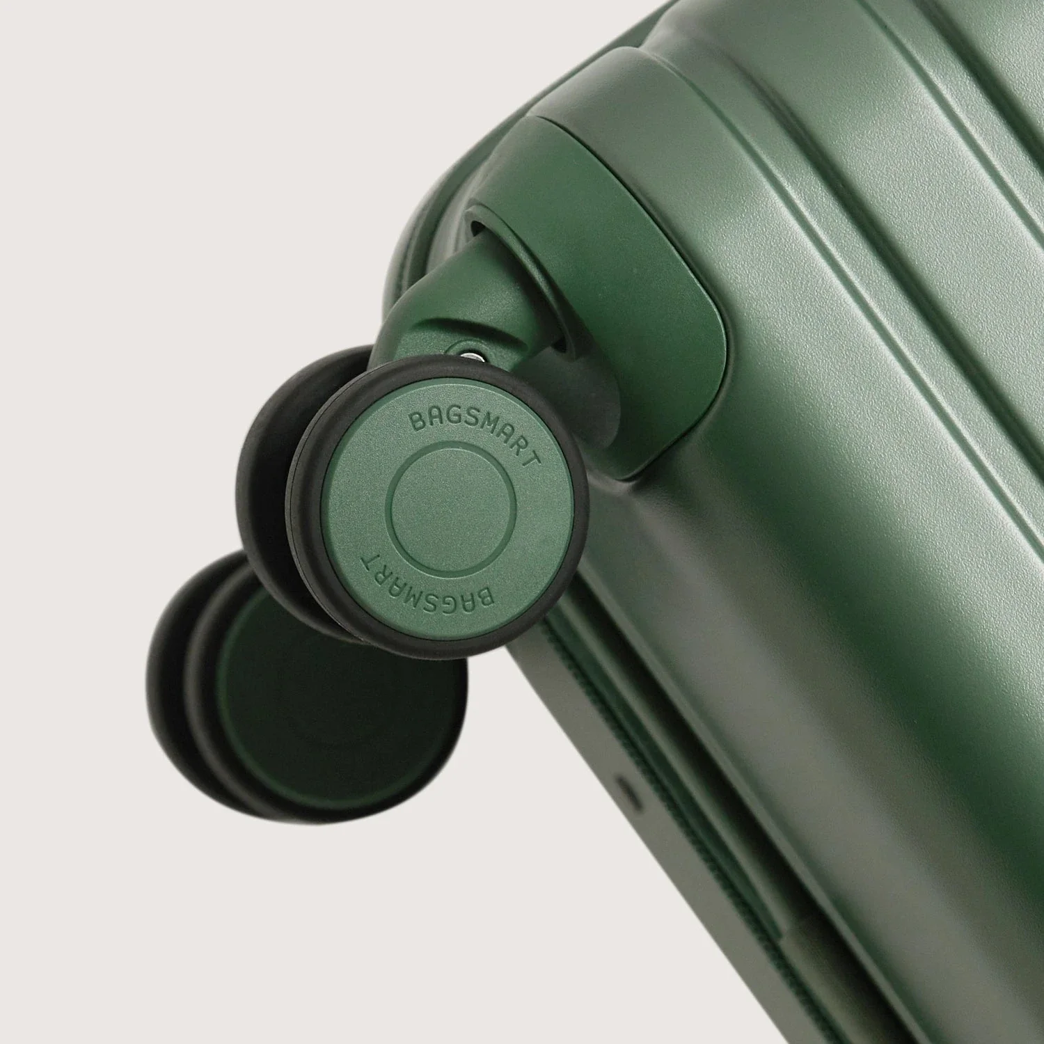 Getaway 19" Carry-On - Image 13