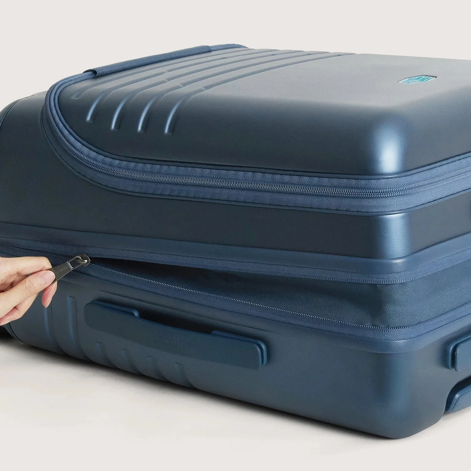 Getaway 20'' Carry-on: Front-Opening - Image 11