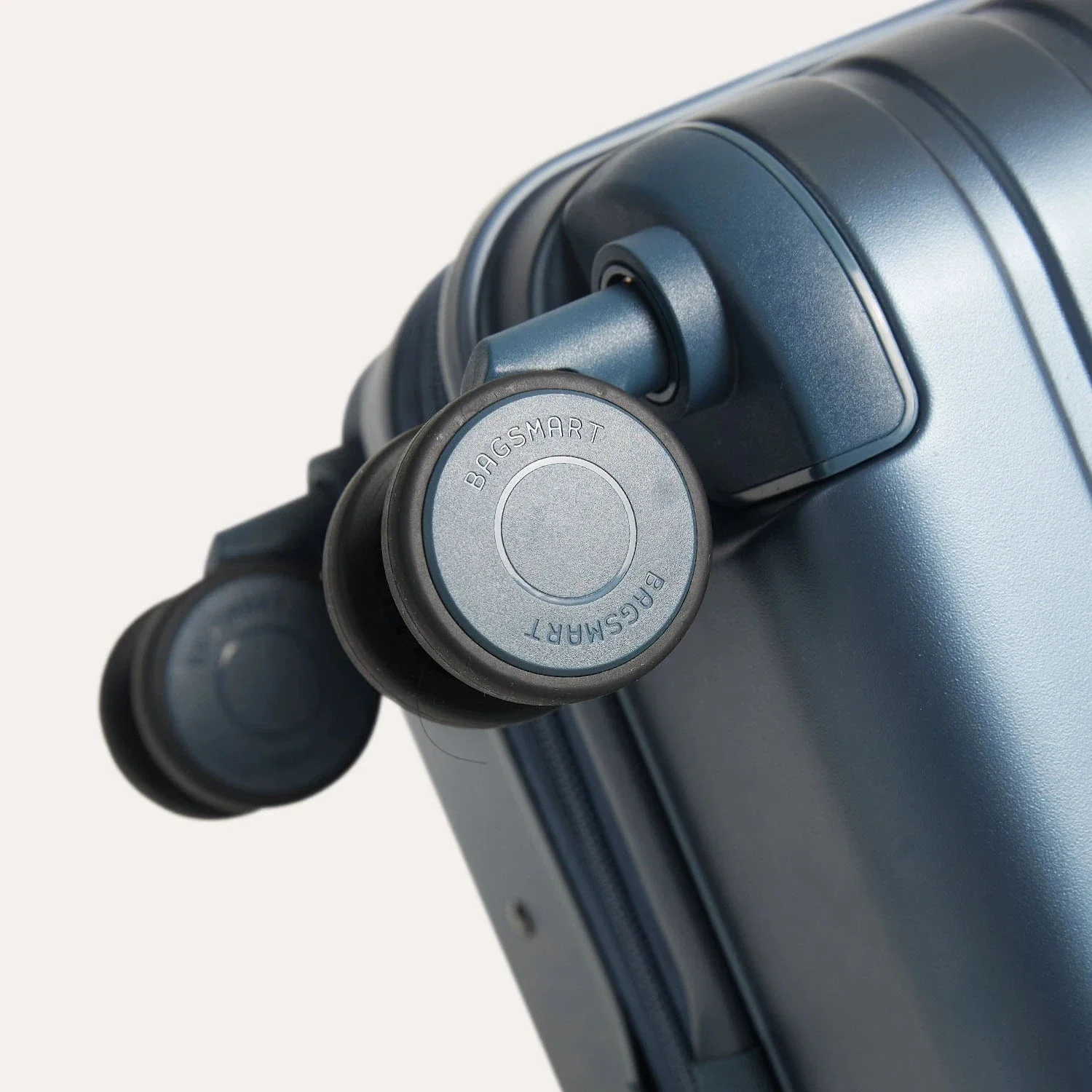 Getaway 20" Carry-On - Image 9