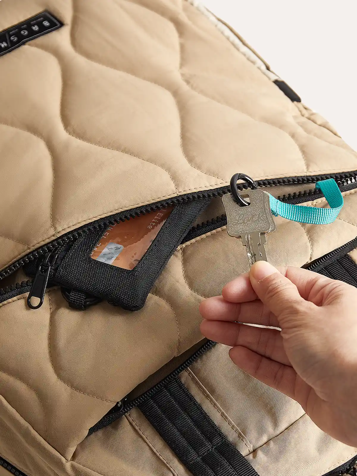 Paz 23L Backpack - Image 11