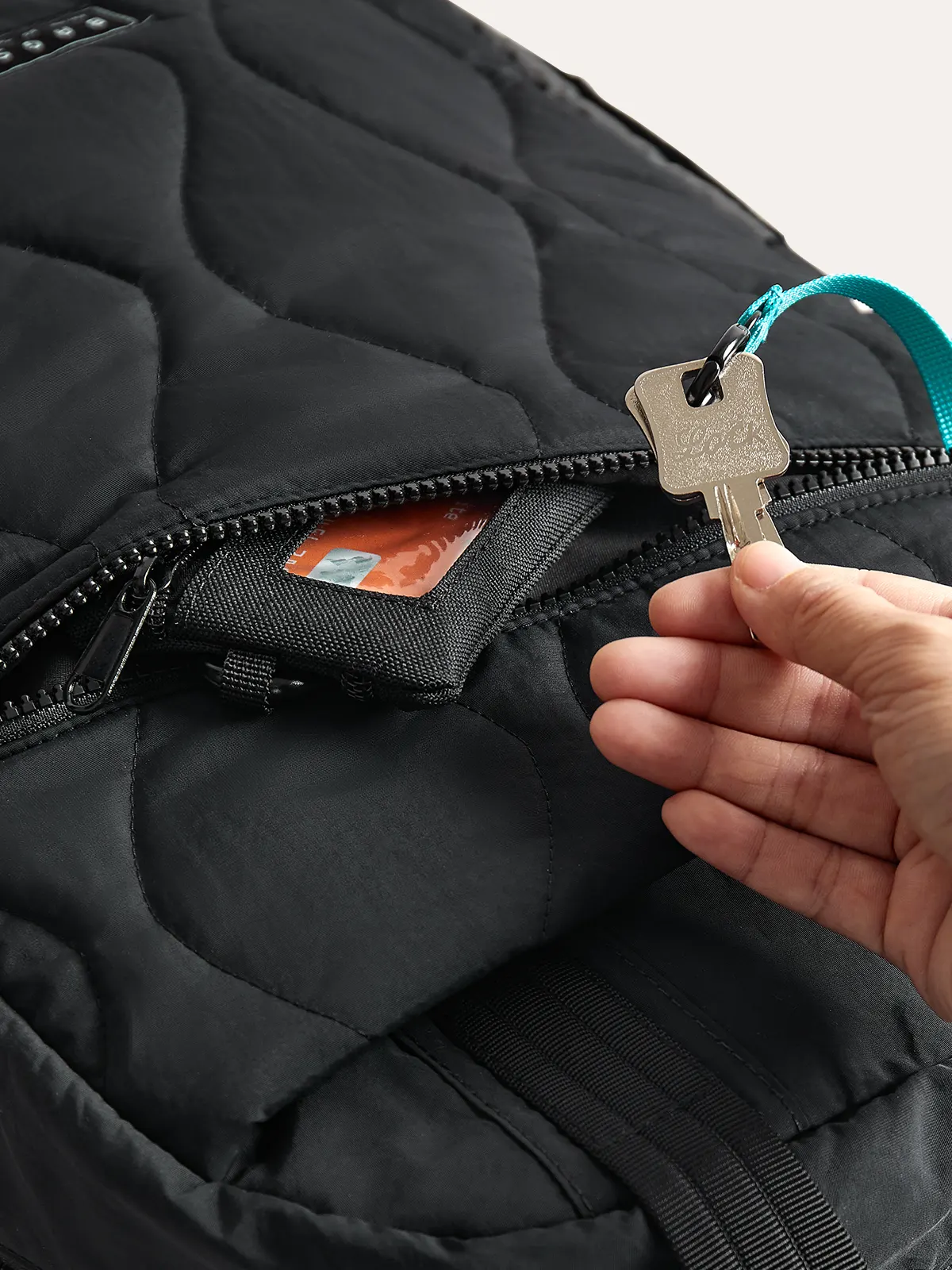 Paz 23L Backpack - Image 17