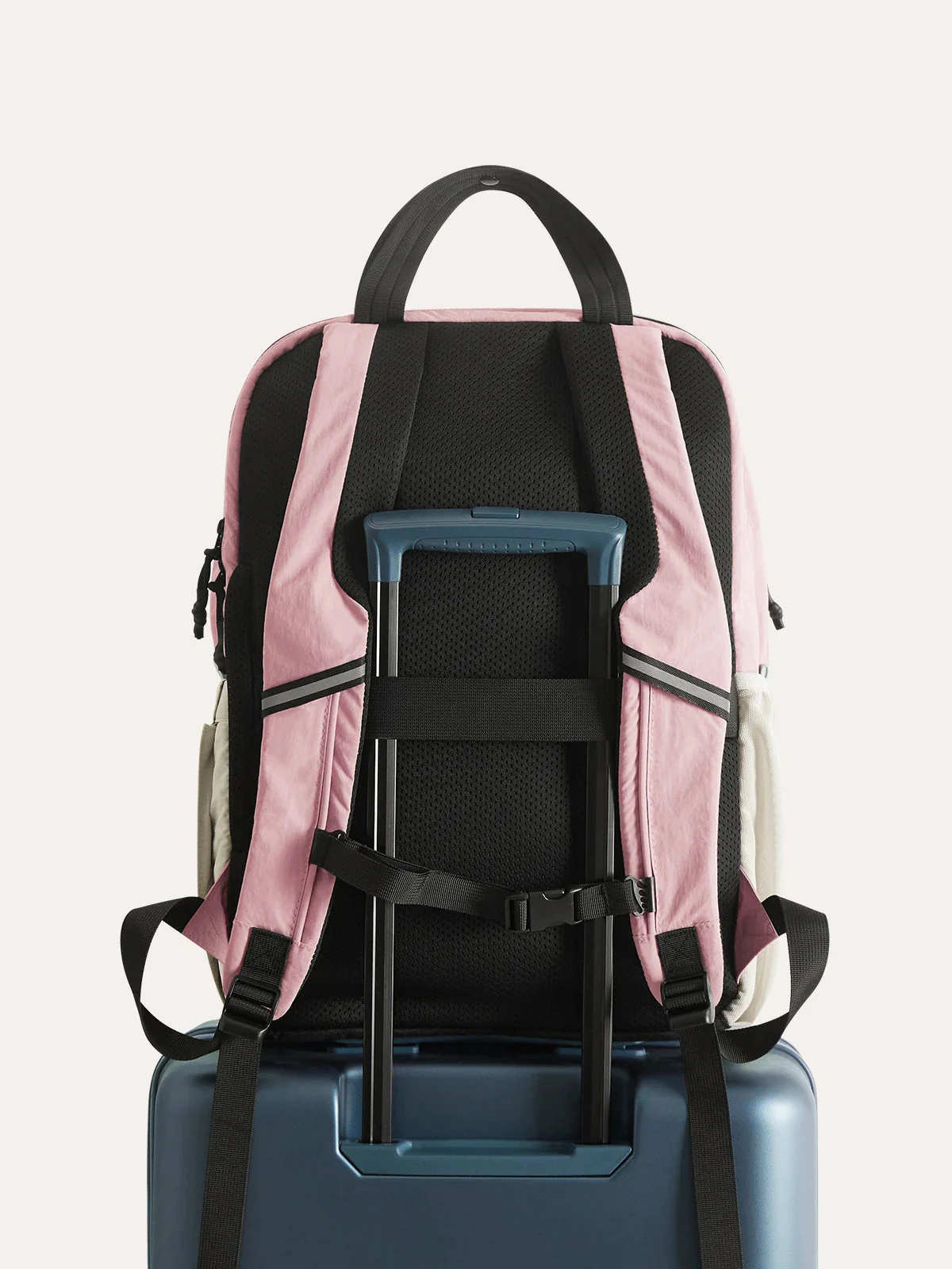 Paz 28L Backpack - Image 22