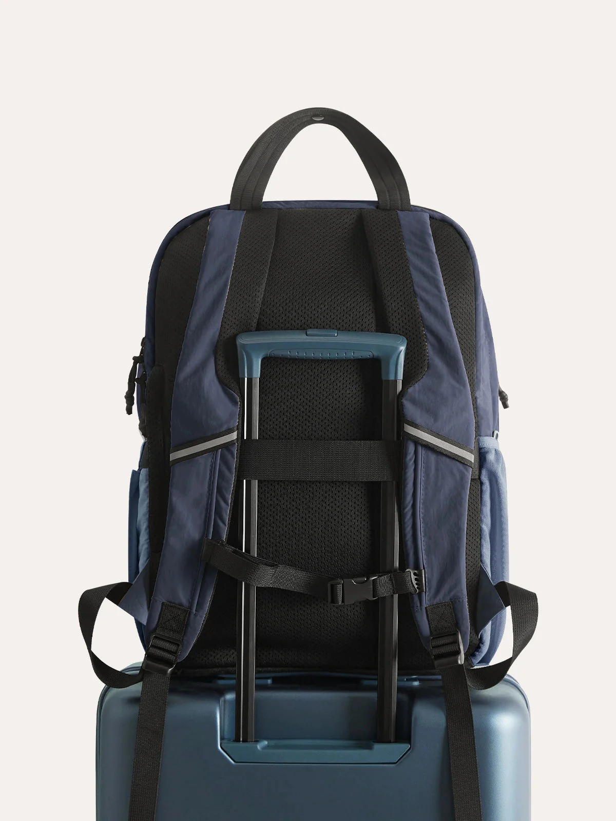 Paz 28L Backpack - Image 28