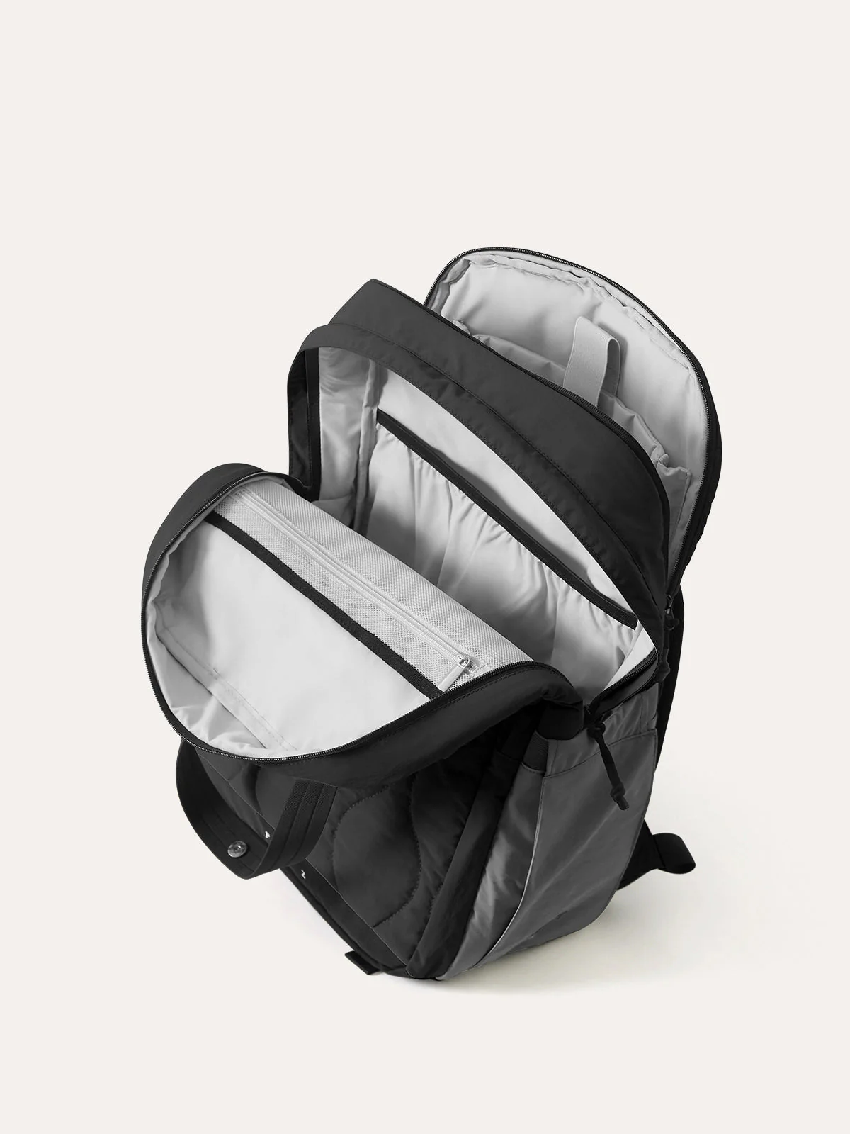 Paz 28L Backpack - Image 9
