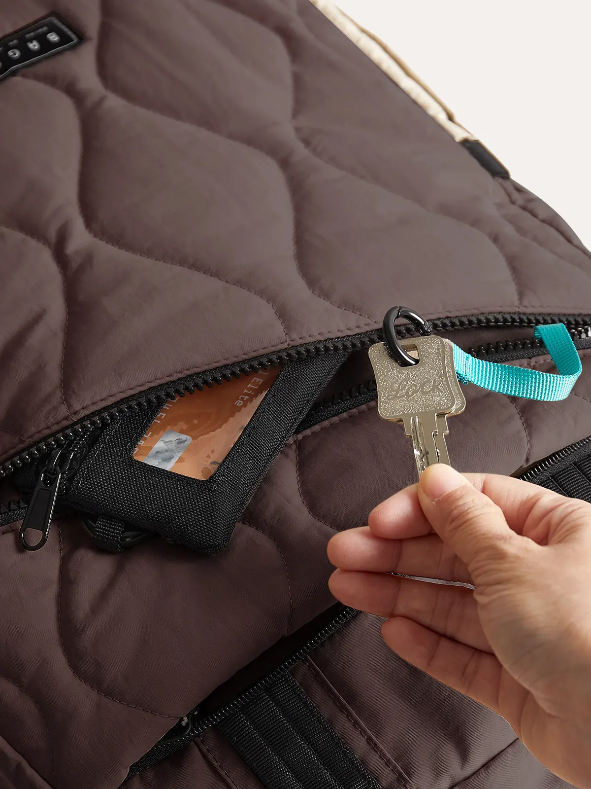 Paz 23L Backpack - Image 35