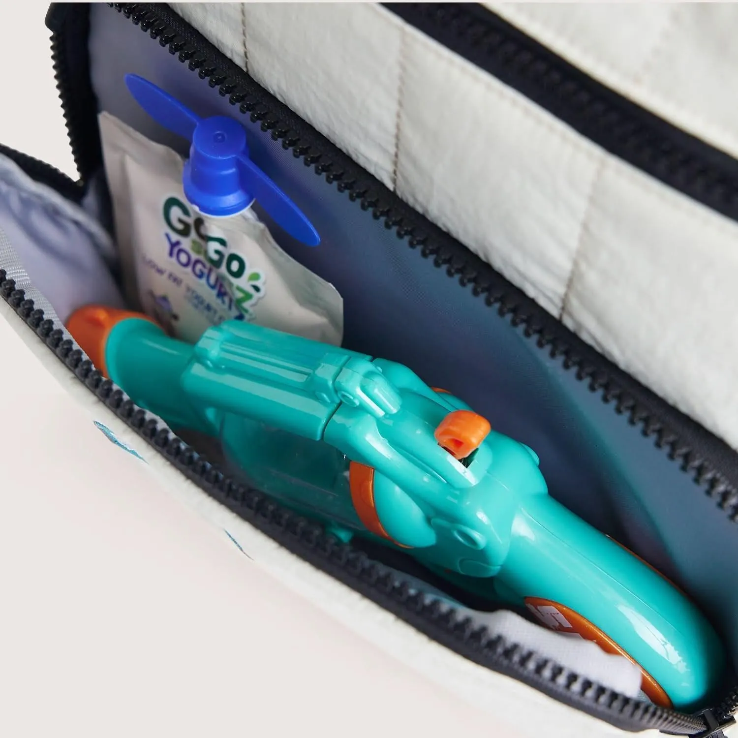 Paz 14L Kids Backpack - Image 17