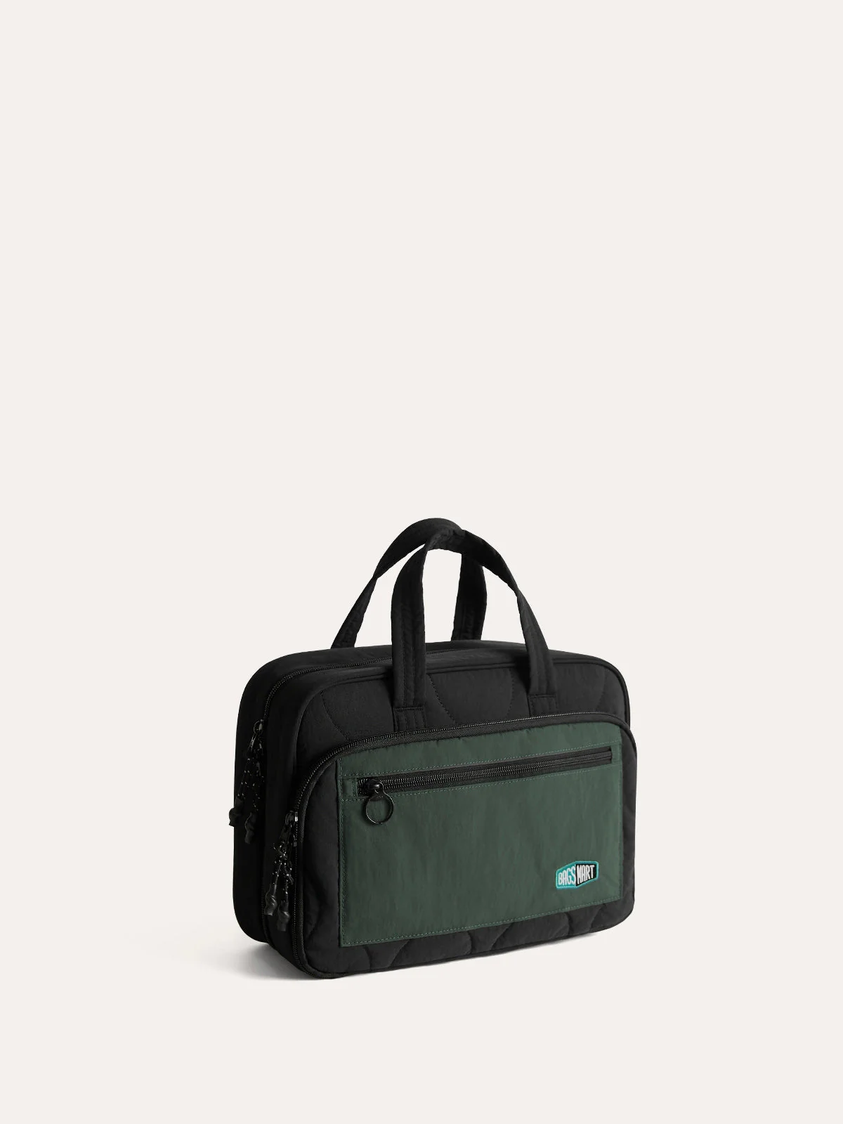Paz Hanging Toiletry Bag - Image 15