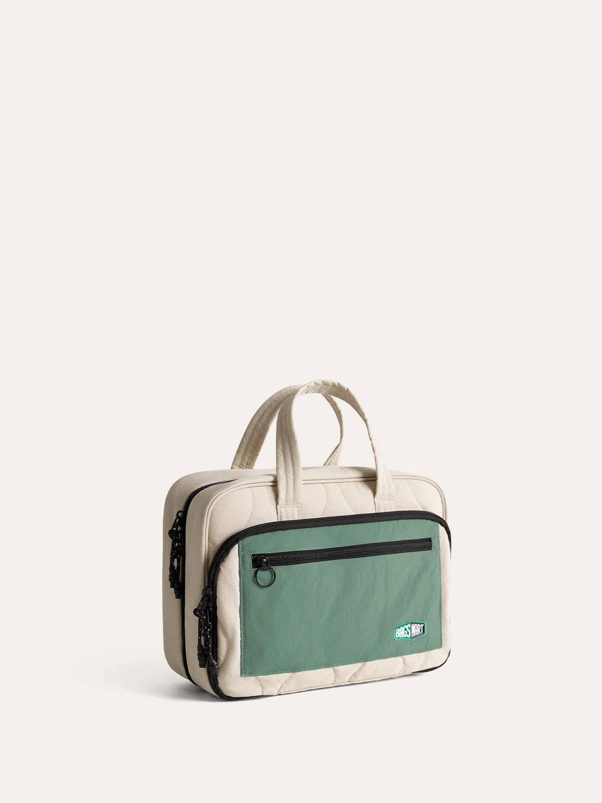 Paz Hanging Toiletry Bag - Image 3
