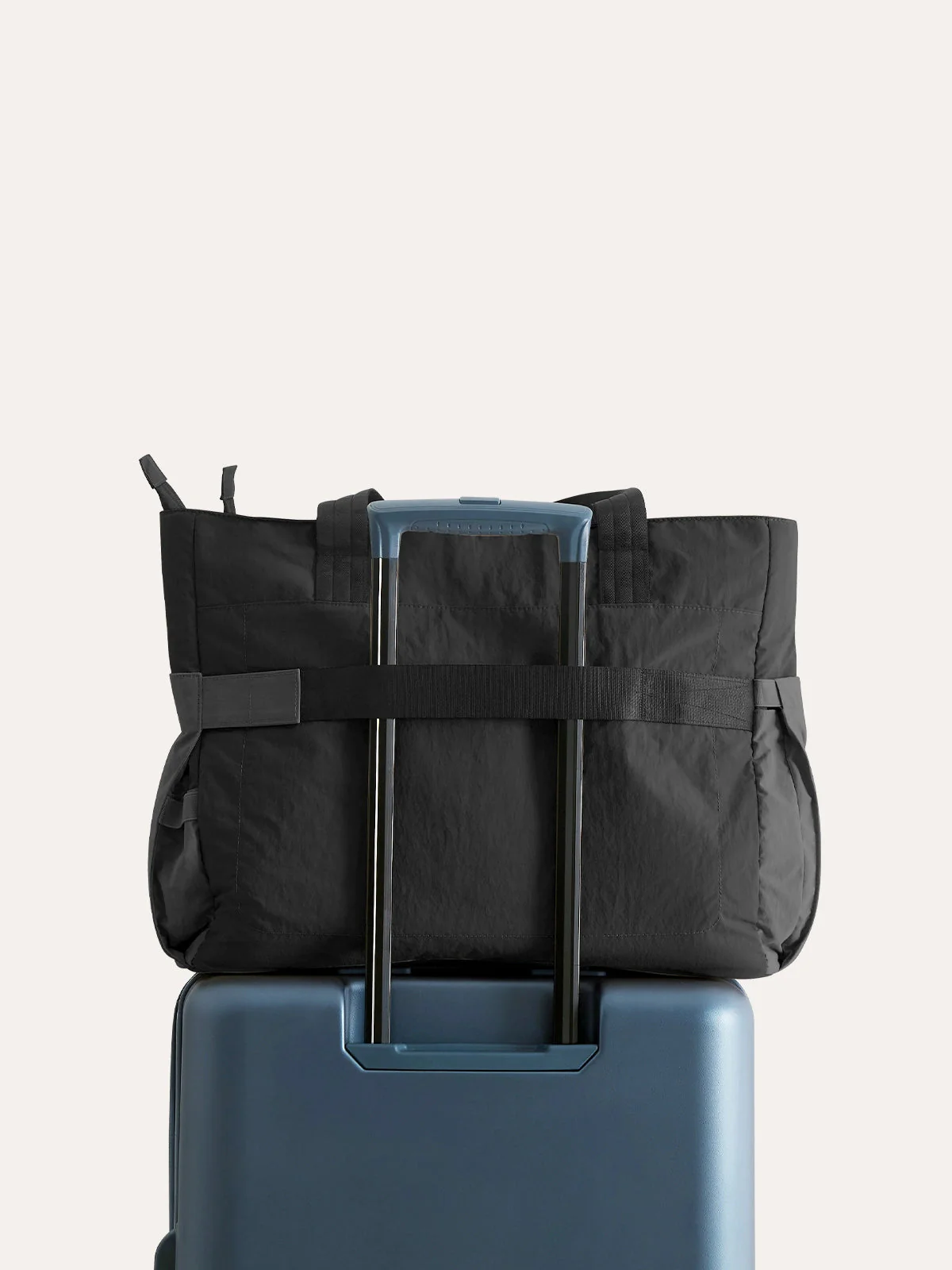 Paz 23L Tote II - Image 16