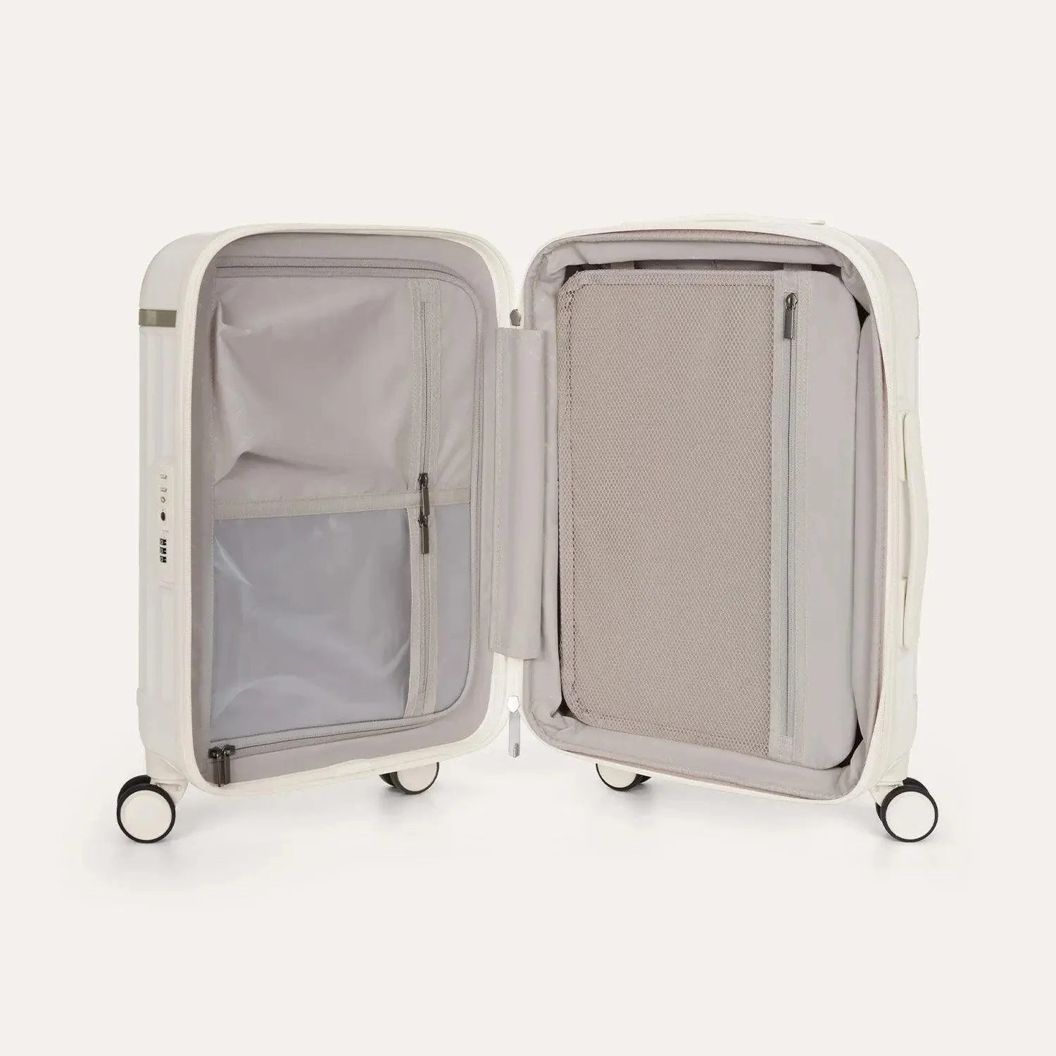 Roamer 20" Carry On - Image 33