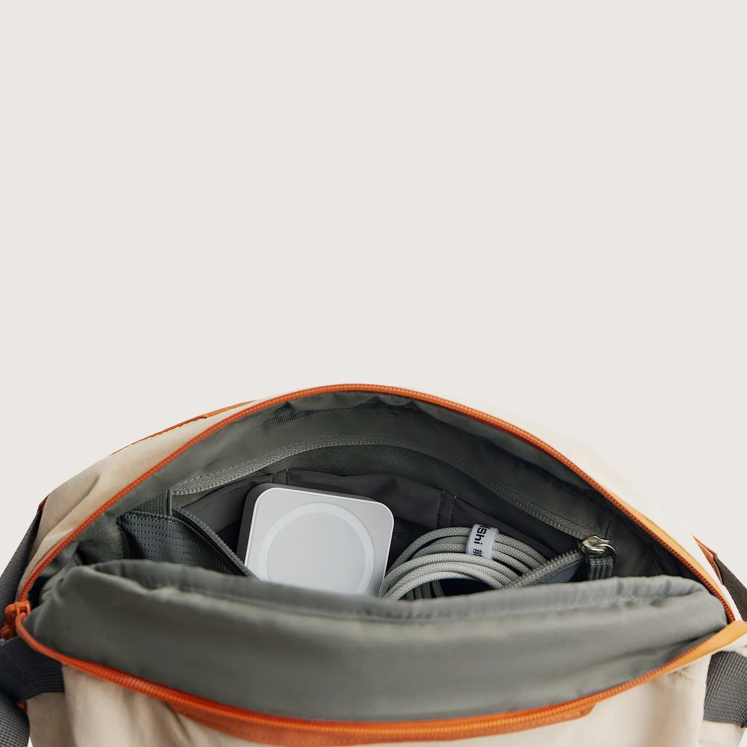 Soar 6L Camera Sling - Image 13