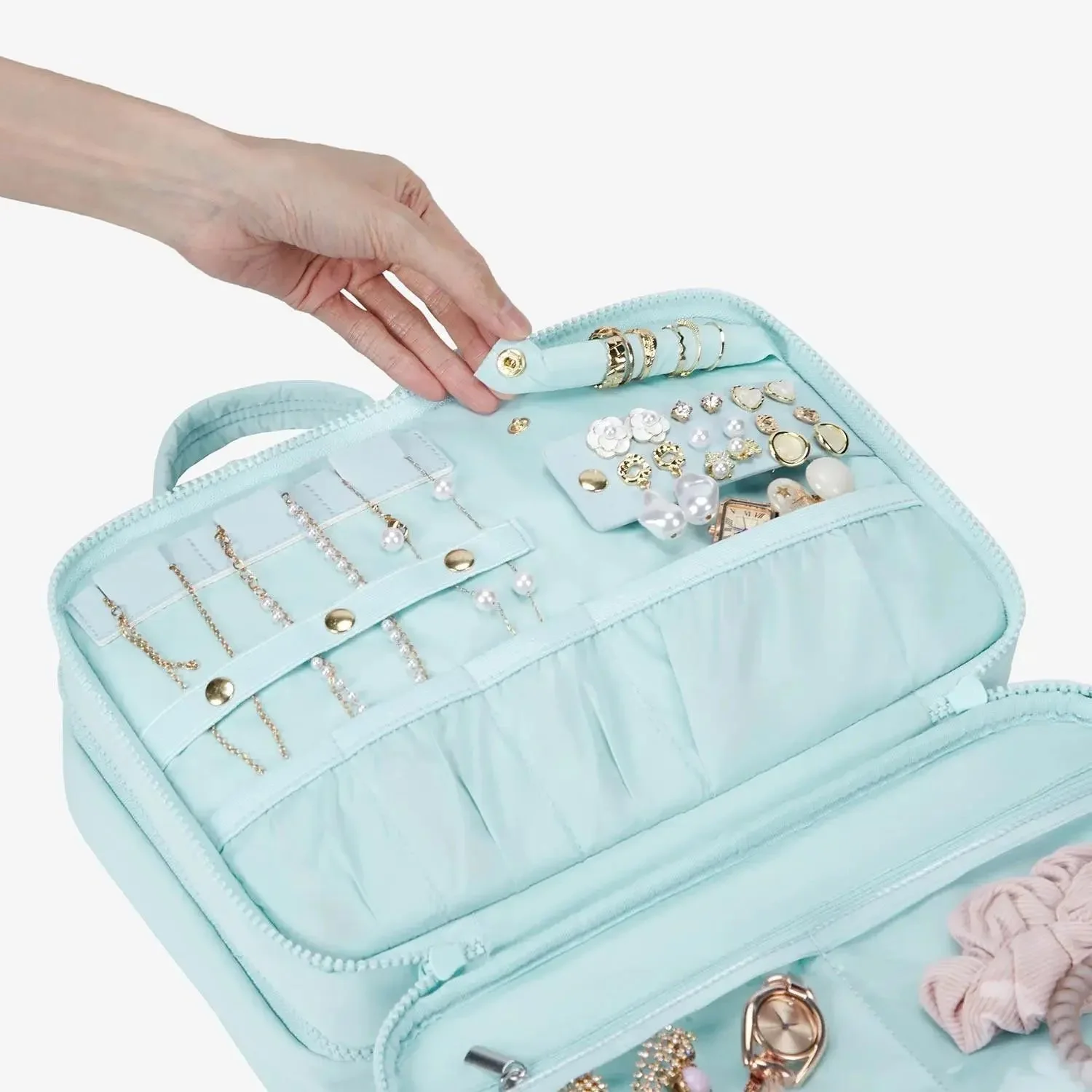 SpaceSaver Toiletry Bag - Image 17